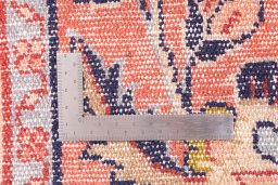 Corner detail of 1949s Mehraban rug showing border pattern and Wool pile