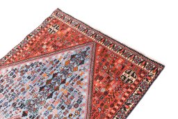 Close-up detail of 1975s Meymeh rug from Iran / Persia showing Wool weave