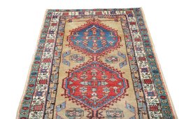 Full view of 1900s Sarab rug from Iran / Persia, 314 × 108 cm in Yellow tones