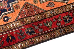 Backside of handmade 1999s Sarab rug showing knot structure and weave density