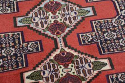 Surface texture of New Senneh rug with natural Wool and intricate pattern