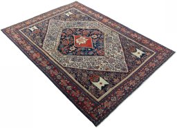 Close-up detail of 1930s Senneh rug from Iran / Persia showing Wool weave