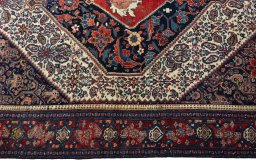 Full view of 1930s Senneh rug from Iran / Persia, 200 × 150 cm in Beige tones