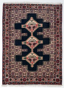 Full view of 1990s Senneh rug from Iran / Persia, 100 × 75 cm in Black tones