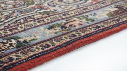 Central medallion detail of 1950s Senneh rug from Iran / Persia
