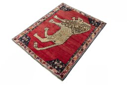 Corner detail of 2000s Shiraz rug showing border pattern and Wool pile