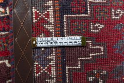 Close-up detail of 2000s Shiraz rug from Iran / Persia showing Wool weave