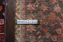 Close-up detail of 2000s Shiraz rug from Iran / Persia showing Wool weave