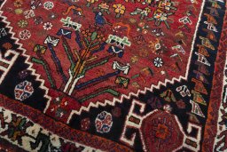 Close-up detail of 2000s Shiraz rug from Iran / Persia showing Wool weave