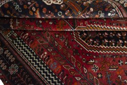 Close-up detail of 2000s Shiraz rug from Iran / Persia showing Wool weave