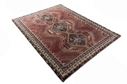 Close-up detail of 2000s Shiraz rug from Iran / Persia showing Wool weave