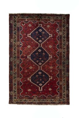 Full view of 2000s Shiraz rug from Iran / Persia, 260 × 172 cm in Red tones
