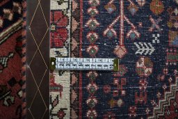 Close-up detail of 2000s Shiraz rug from Iran / Persia showing Wool weave