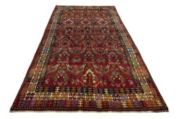 Surface texture of 2000s Shiraz rug with natural Wool and intricate pattern