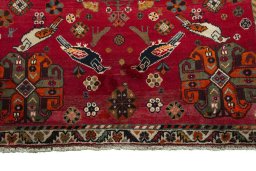 Close-up detail of 2000s Shiraz rug from Iran / Persia showing Wool weave