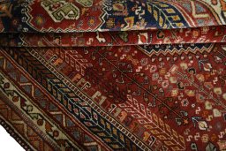 Close-up detail of 2000s Shiraz rug from Iran / Persia showing Wool weave