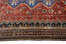 Close-up detail of 2000s Shiraz rug from Iran / Persia showing Wool weave