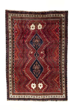 Full view of 2000s Shiraz rug from Iran / Persia, 304 × 212 cm in Red tones