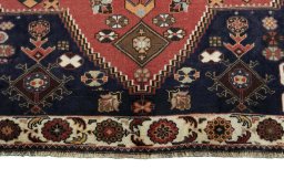 Full view of 2000s Shiraz rug from Iran / Persia, 270 × 172 cm in Red tones