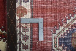 Close-up detail of 2000s Shiraz rug from Iran / Persia showing Wool weave