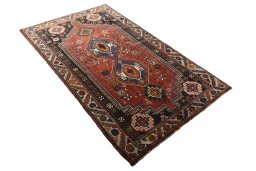 Close-up detail of 2000s Shiraz rug from Iran / Persia showing Wool weave