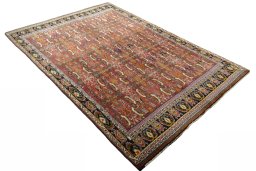 Close-up detail of 2000s Shiraz rug from Iran / Persia showing Wool weave