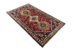 Close-up detail of 2000s Shiraz rug from Iran / Persia showing Wool weave