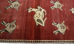 Close-up detail of 2000s Shiraz rug from Iran / Persia showing Wool weave