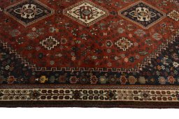 Close-up detail of 2000s Shiraz rug from Iran / Persia showing Wool weave