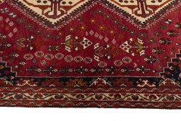 Close-up detail of 2000s Shiraz rug from Iran / Persia showing Wool weave