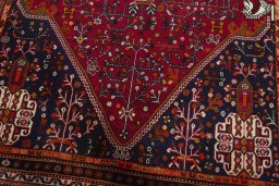 Close-up detail of 2000s Shiraz rug from Iran / Persia showing Wool weave