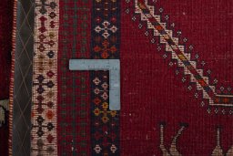 Surface texture of 2000s Shiraz rug with natural Wool and intricate pattern