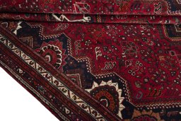 Close-up detail of 2000s Shiraz rug from Iran / Persia showing Wool weave