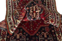 Close-up detail of 2000s Shiraz rug from Iran / Persia showing Wool weave