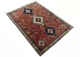 Close-up detail of 2000s Shiraz rug from Iran / Persia showing Wool weave