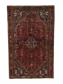 Full view of 1970s Shiraz rug from Iran / Persia, 272 × 174 cm in Red tones