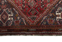 Close-up detail of 1970s Shiraz rug from Iran / Persia showing Wool weave