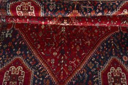 Close-up detail of 1970s Shiraz rug from Iran / Persia showing Wool weave