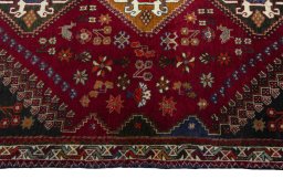 Close-up detail of 2000s Shiraz rug from Iran / Persia showing Wool weave