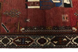 Close-up detail of 2000s Shiraz rug from Iran / Persia showing Wool weave