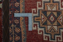 Close-up detail of 2000s Shiraz rug from Iran / Persia showing Wool weave