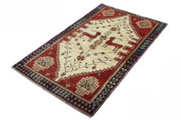 Corner detail of 2000s Shiraz rug showing border pattern and Wool pile