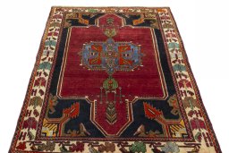 Surface texture of 2000s Shiraz rug with natural Wool and intricate pattern