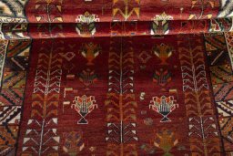 Full view of 2000s Shiraz rug from Iran / Persia, 204 × 129 cm in Red tones