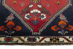 Close-up detail of 2000s Shiraz rug from Iran / Persia showing Wool weave