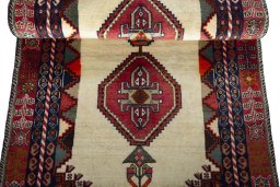 Full view of 2000s Shiraz rug from Iran / Persia, 195 × 89 cm in Beige tones