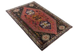 Close-up detail of 2000s Shiraz rug from Iran / Persia showing Wool weave