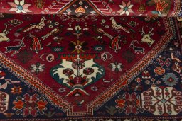 Close-up detail of 2000s Shiraz rug from Iran / Persia showing Wool weave