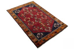 Close-up detail of 2000s Shiraz rug from Iran / Persia showing Wool weave
