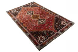 Close-up detail of 1970s Shiraz rug from Iran / Persia showing Wool weave